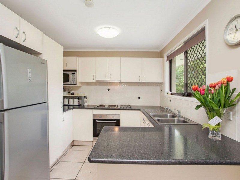 4 Satellite Court, Mudgeeraba QLD 4213