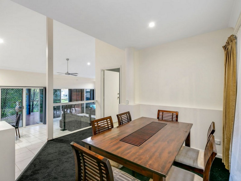 3 Garvie Place, Highland Park QLD 4211