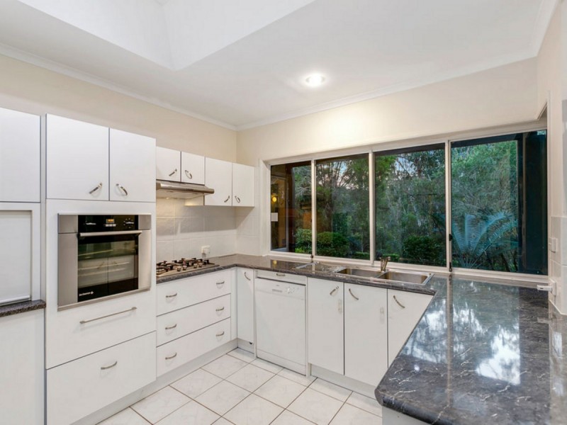 3 Garvie Place, Highland Park QLD 4211