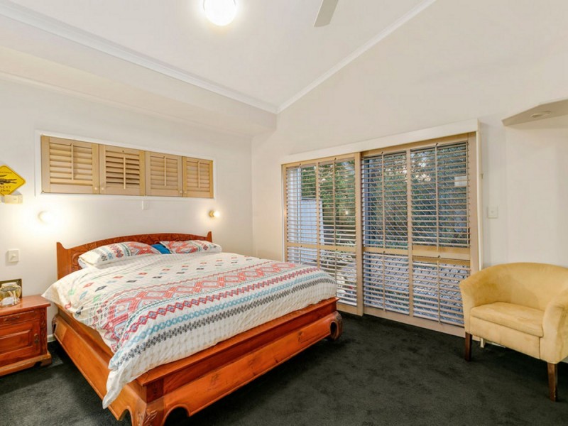 3 Garvie Place, Highland Park QLD 4211