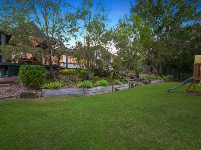 3 Garvie Place, Highland Park QLD 4211