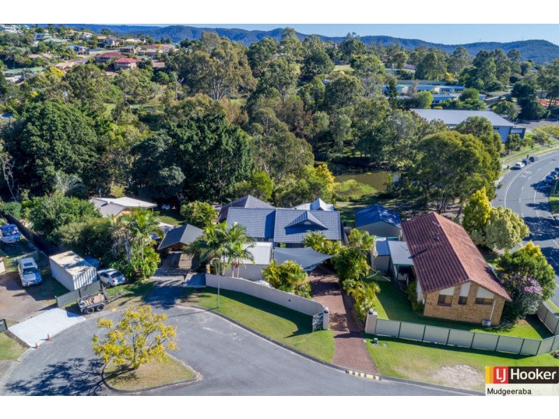 3 Garvie Place, Highland Park QLD 4211