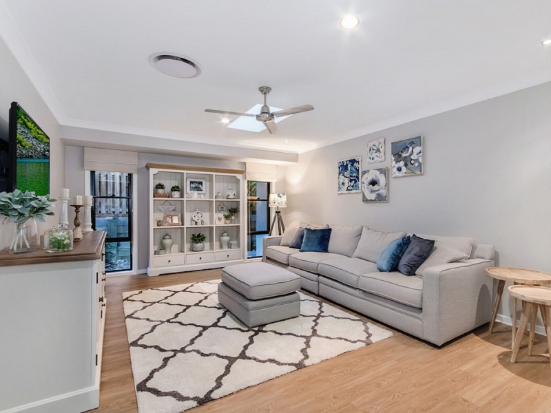 30 Hewson Court, Mudgeeraba QLD 4213