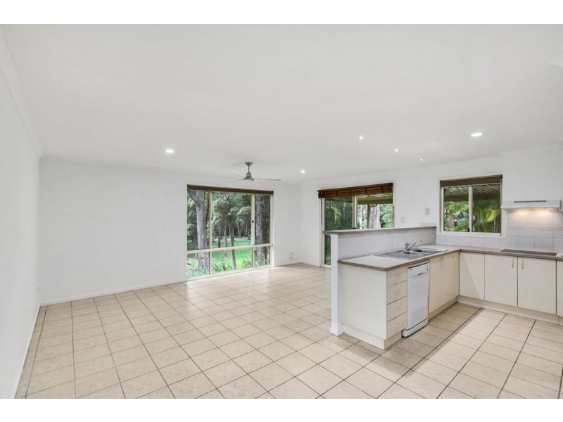 19-21 The Oval Drive, Mount Nathan QLD 4211