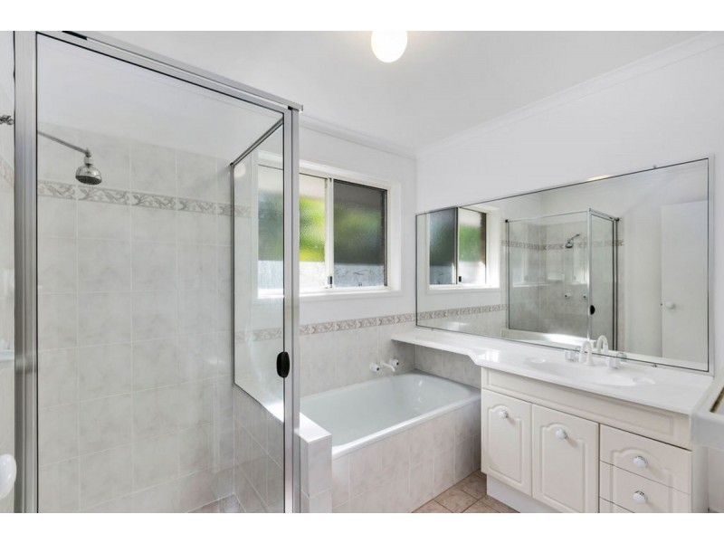 19-21 The Oval Drive, Mount Nathan QLD 4211