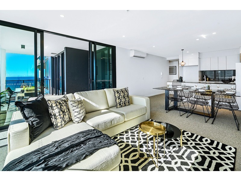 71/70-72 The Esplanade, Burleigh Heads QLD 4220