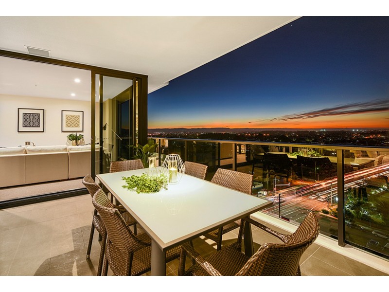 71/70-72 The Esplanade, Burleigh Heads QLD 4220