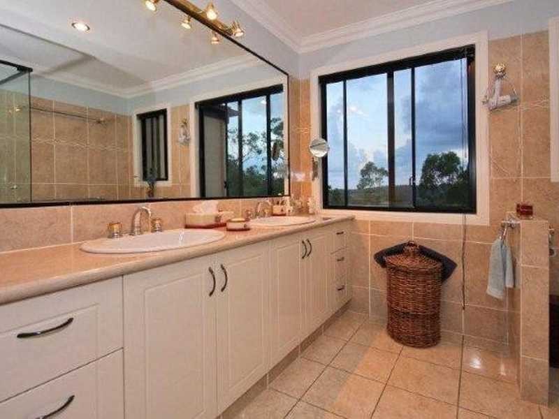 120 Strawberry Rd, Mudgeeraba QLD 4213