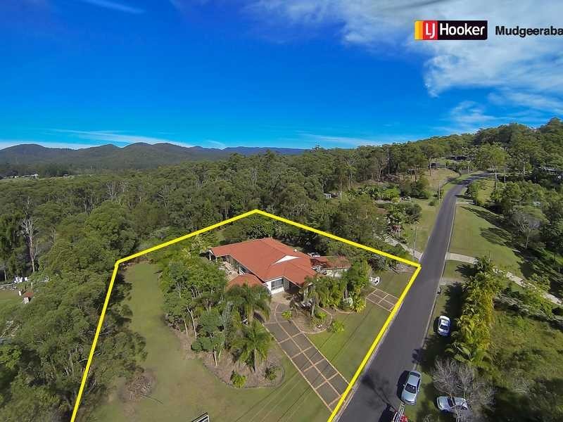6 Saunders Drive, Bonogin QLD 4213