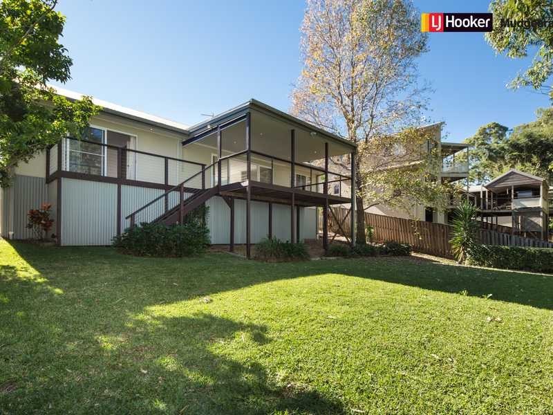 25 Grenaside Court, Robina QLD 4226