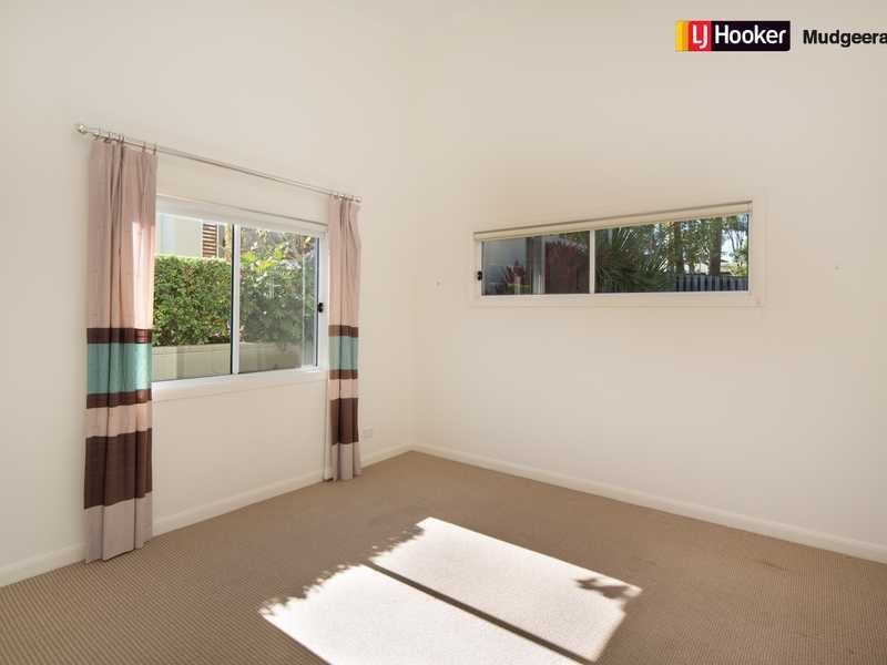 25 Grenaside Court, Robina QLD 4226