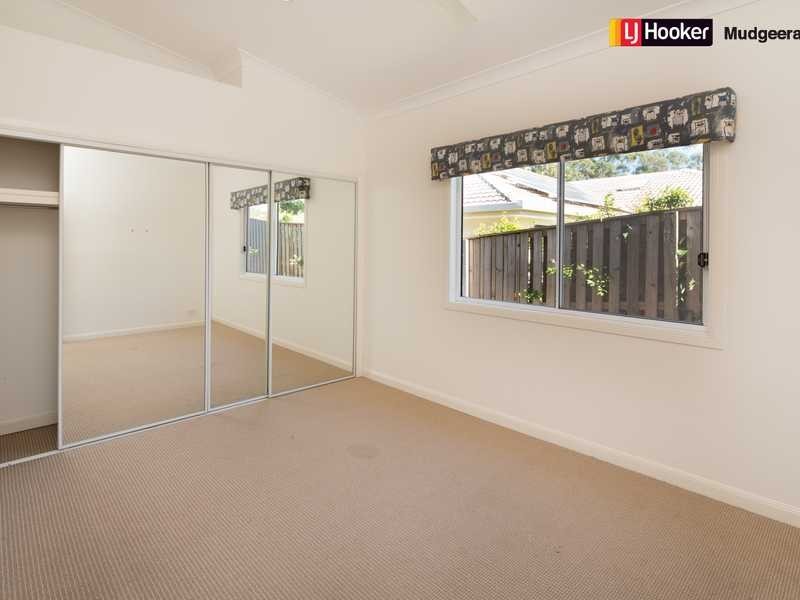 25 Grenaside Court, Robina QLD 4226