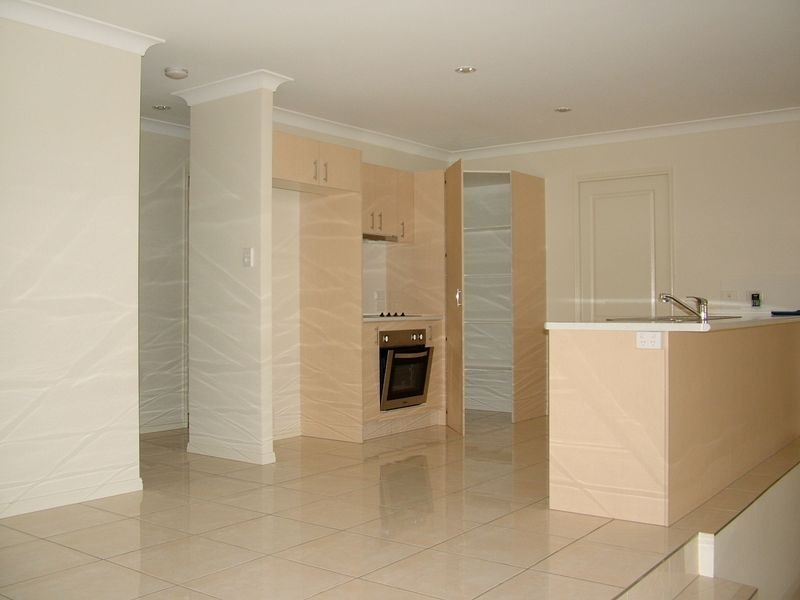 2/34 Worchester Terrace, Reedy Creek QLD 4227