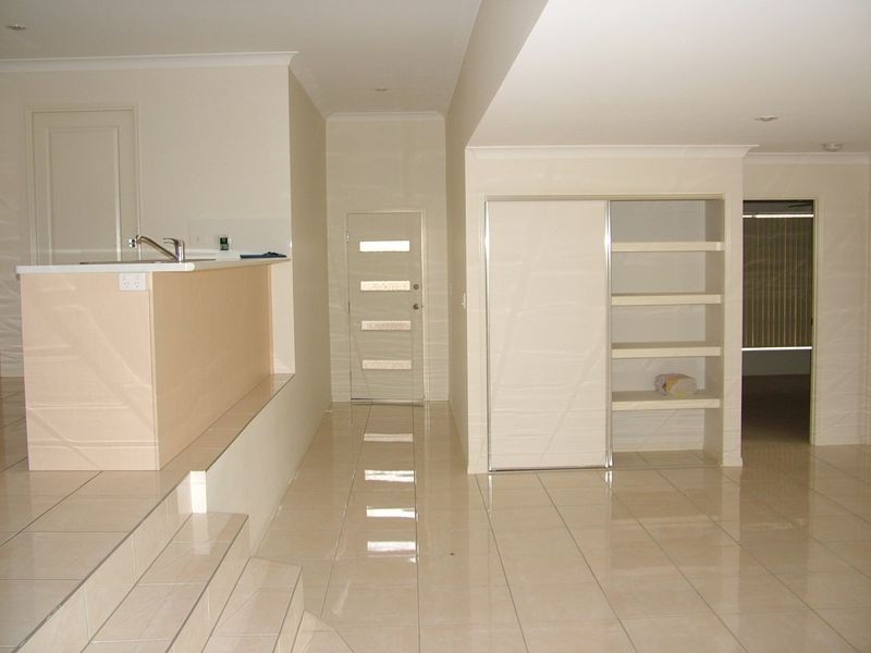 2/34 Worchester Terrace, Reedy Creek QLD 4227