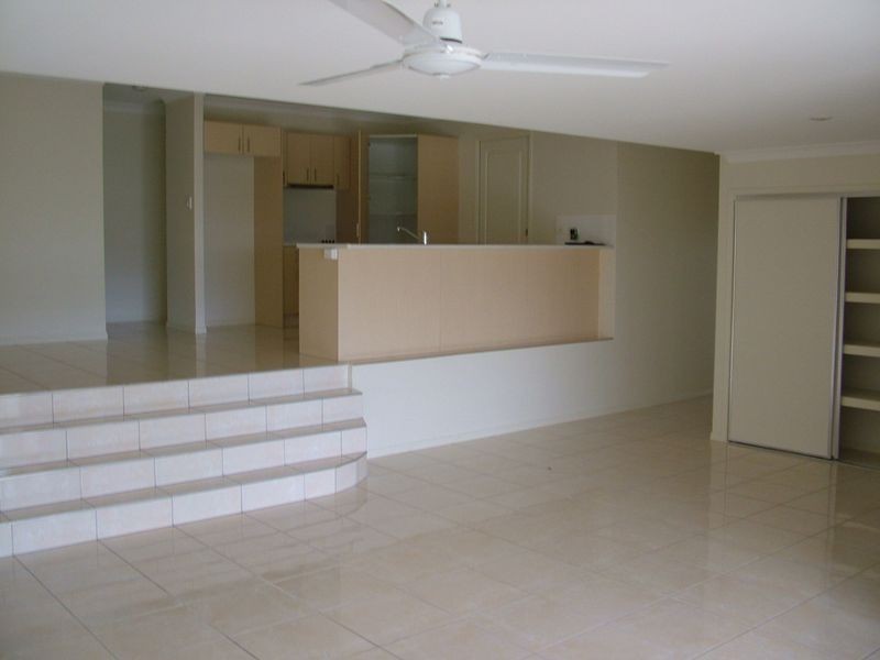 2/34 Worchester Terrace, Reedy Creek QLD 4227