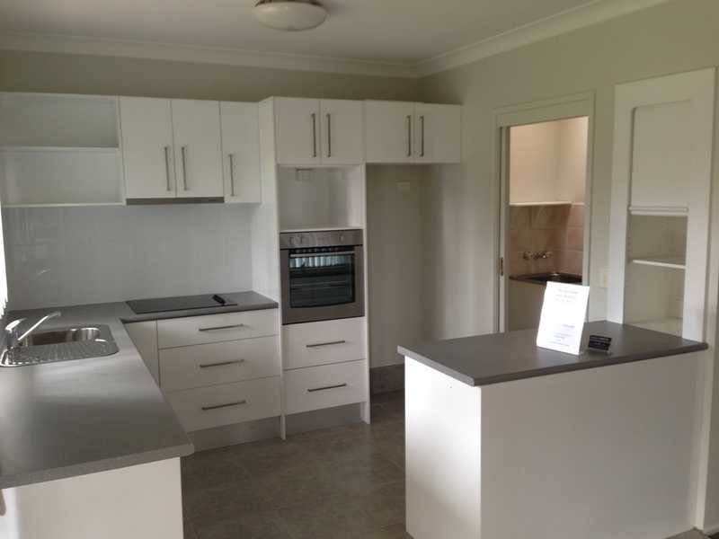 3/11 Araucaria Way, Elanora QLD 4221