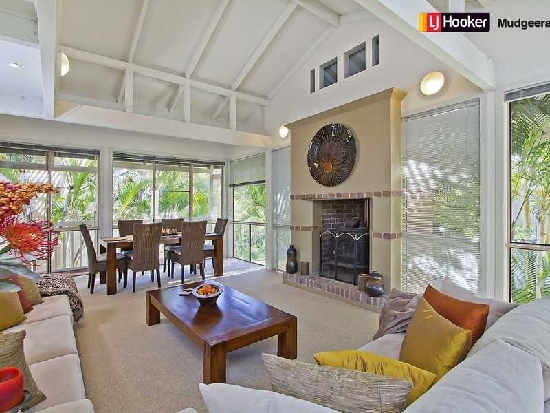 4 Princess Place, Tallai QLD 4213