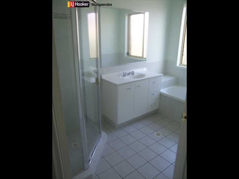 83 Casuarina Drive, Elanora QLD 4221