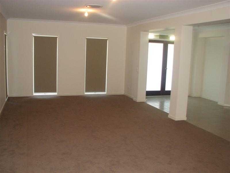 27 Culgoora Crs, Reedy Creek QLD 4227