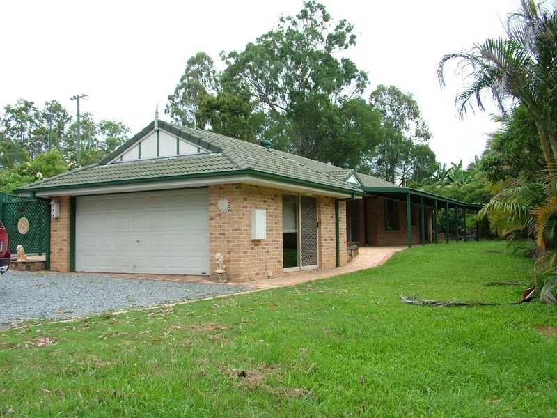 2 Birdlife Court, Nerang QLD 4211