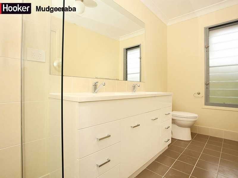 7 Golden Grove Blvd, Reedy Creek QLD 4227