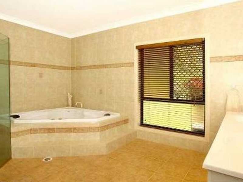 38 Tallai Road, Tallai QLD 4213