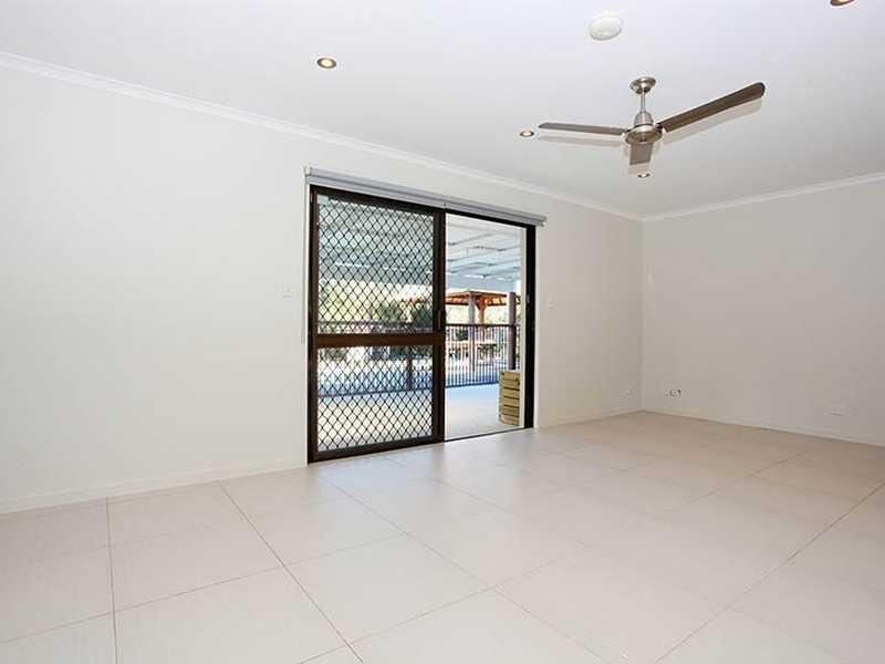 5 Princess Place, Tallai QLD 4213