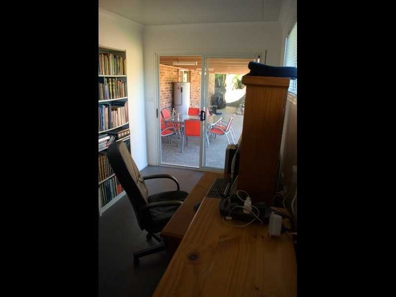 4 Dewar Court, Highland Park QLD 4211