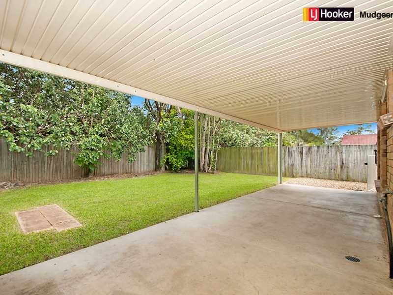 93 River Oak Drive, Helensvale QLD 4212