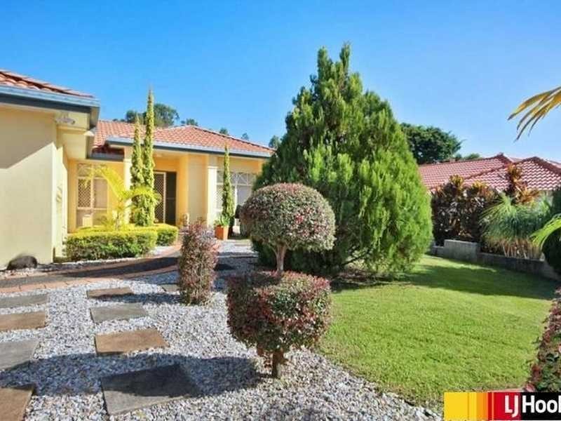 15 Glastonbury Dr, Mudgeeraba QLD 4213