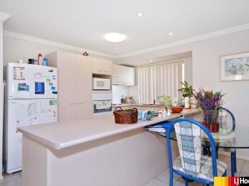 15 Glastonbury Dr, Mudgeeraba QLD 4213