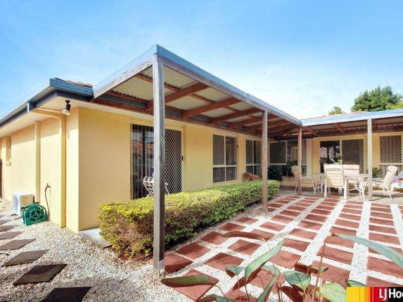 15 Glastonbury Dr, Mudgeeraba QLD 4213