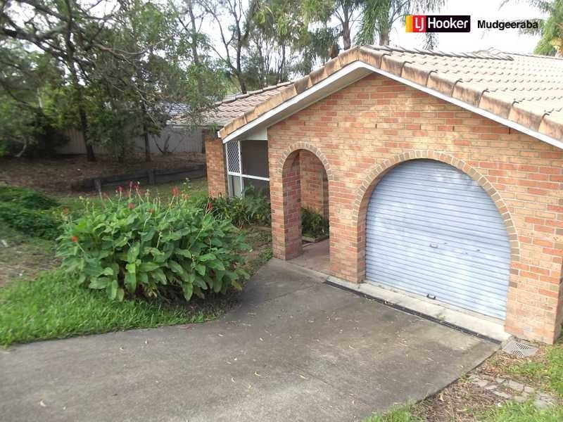 10 Dearne Place, Carrara QLD 4211