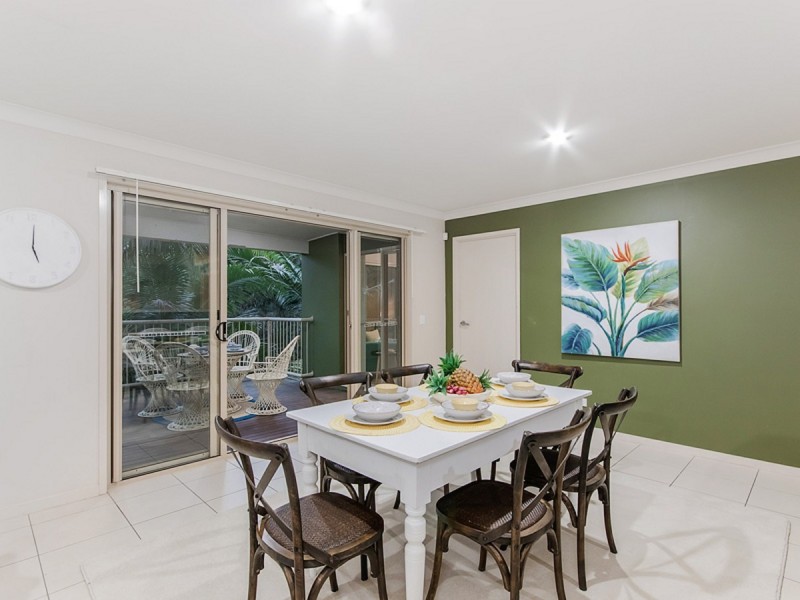 30 Willow Tree Drive, Reedy Creek QLD 4227