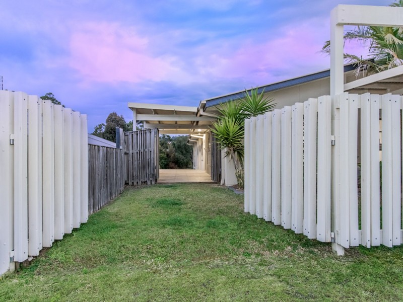 30 Willow Tree Drive, Reedy Creek QLD 4227