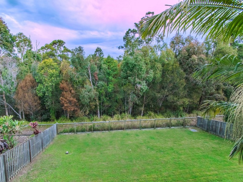 30 Willow Tree Drive, Reedy Creek QLD 4227