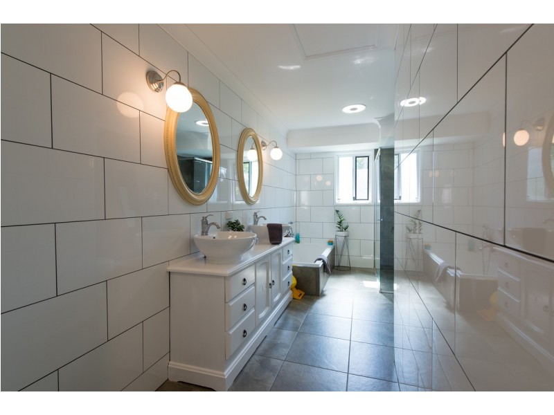 43 Dudgeon Drive, Tallebudgera QLD 4228