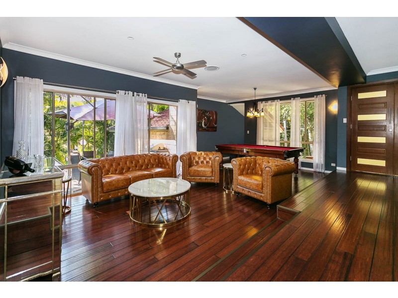 1 Basswood Court, Bonogin QLD 4213