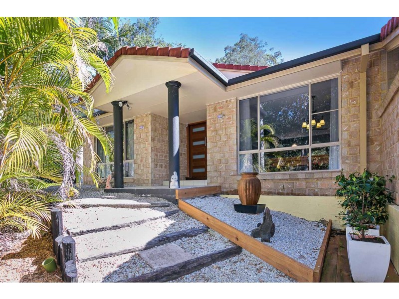 1 Basswood Court, Bonogin QLD 4213