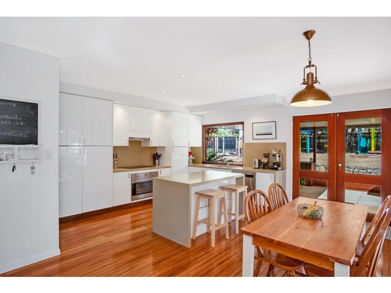 1/8 Foxtail Court, Tallai QLD 4213