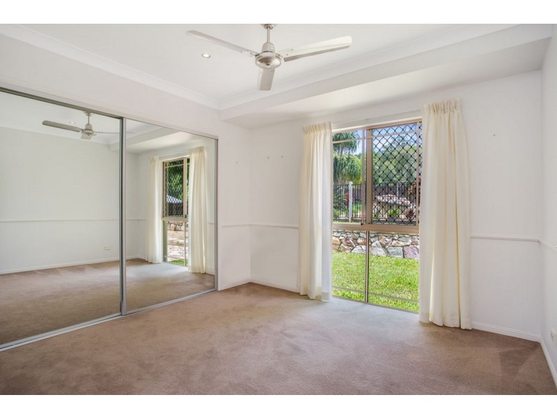 1/8 Foxtail Court, Tallai QLD 4213