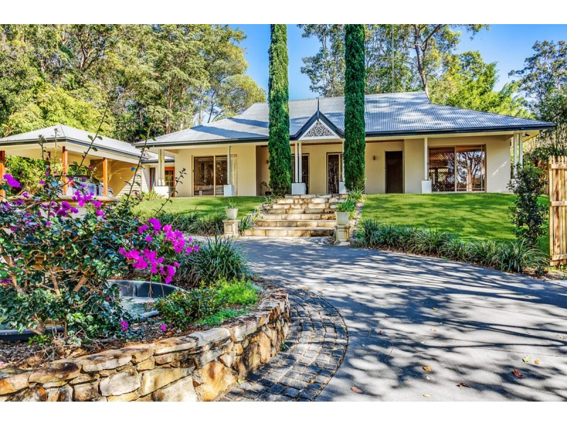 1/8 Foxtail Court, Tallai QLD 4213