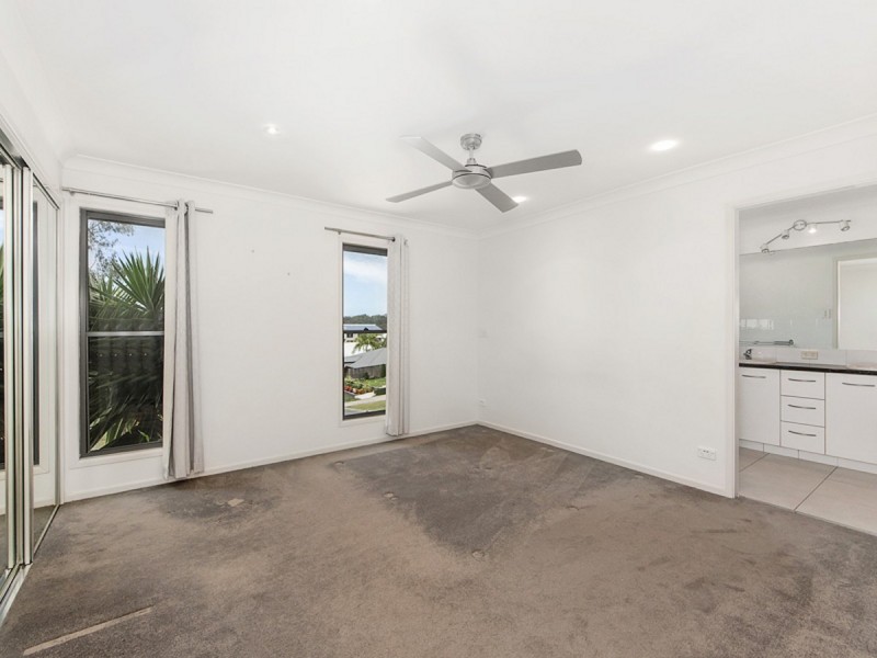 28 Koolang Crescent, Reedy Creek QLD 4227