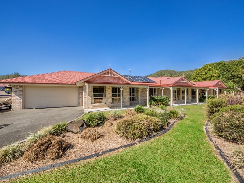 10 Fairy Wren Court, Bonogin QLD 4213