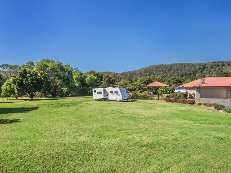 10 Fairy Wren Court, Bonogin QLD 4213