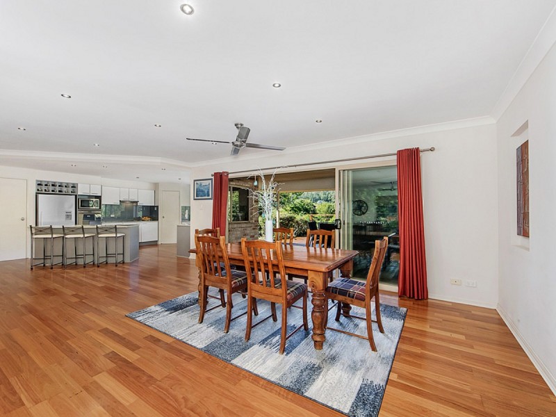 10 Fairy Wren Court, Bonogin QLD 4213