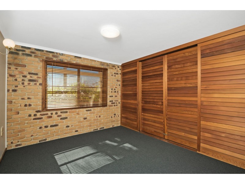 1 Duke Court, Tallai QLD 4213