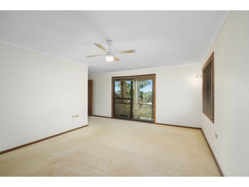 1 Duke Court, Tallai QLD 4213