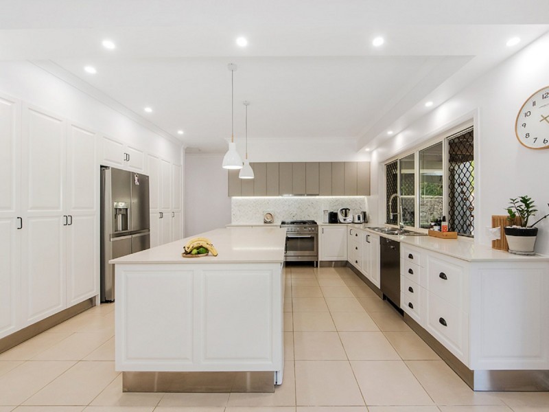 36 Samuel Drive, Tallebudgera QLD 4228