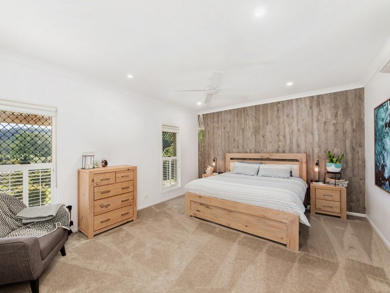 36 Samuel Drive, Tallebudgera QLD 4228